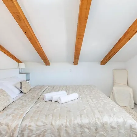 Casa vacanze Holiday House Marija With Private Pool Štokovci