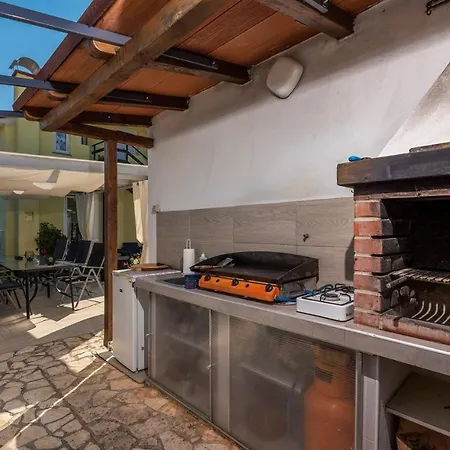 Vikendica Holiday House Marija With Private Pool *